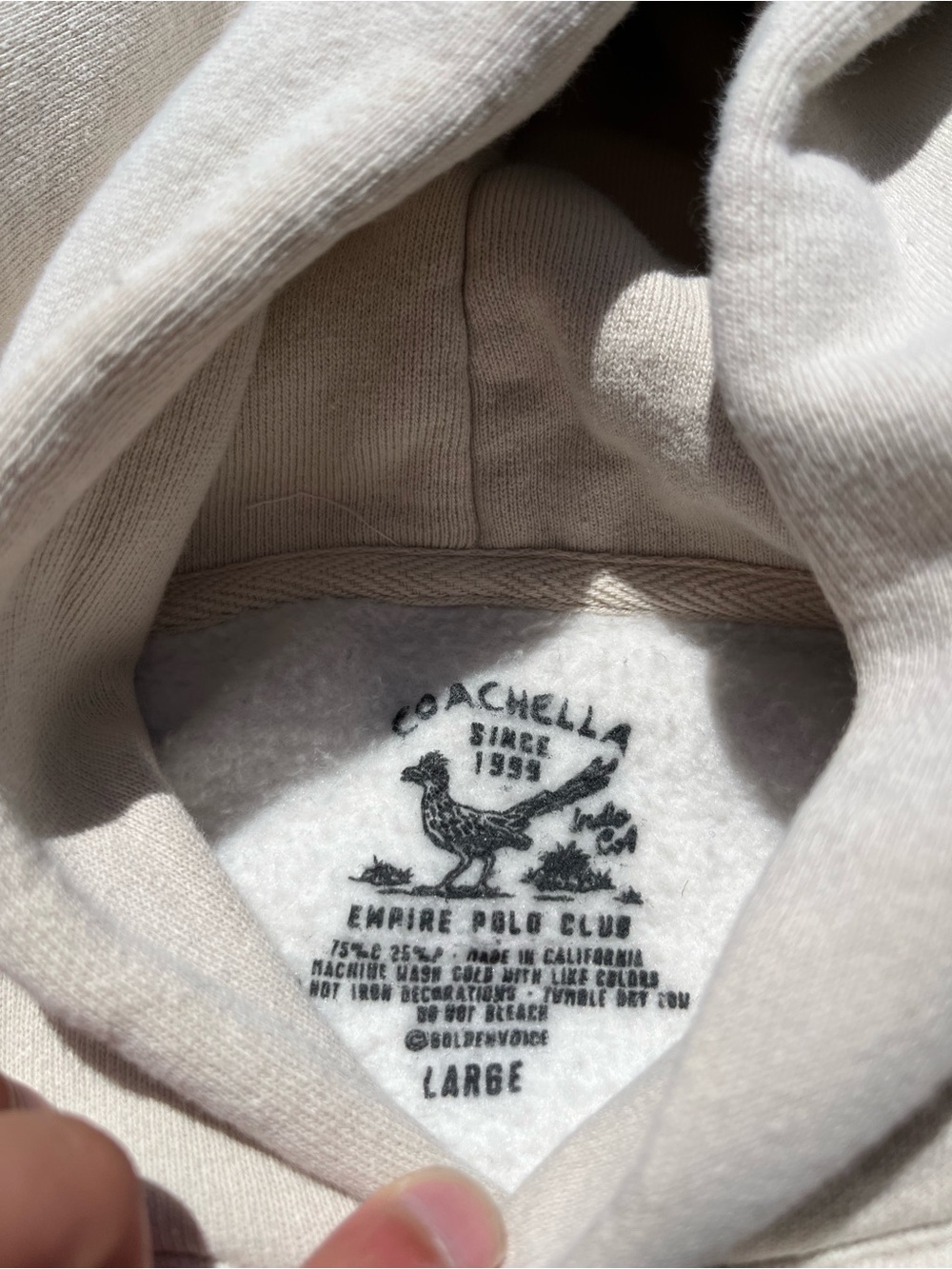 Coachella 2025 Hoodie Large - Picture 4 of 8